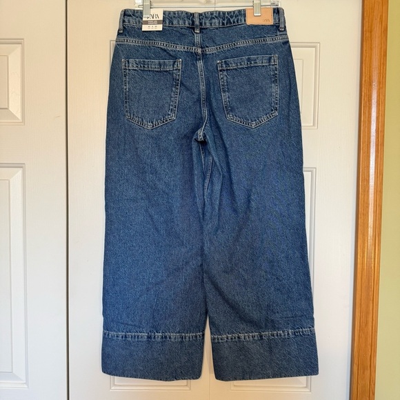 Zara Wide-Leg cropped Blue Jeans - Picture 4 of 9